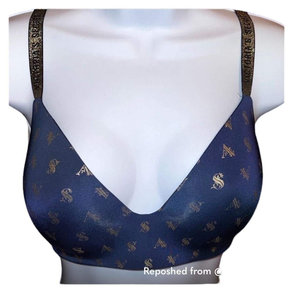 Victoria’s Secret T Shirt Navy Logo Bra Size 32DDD